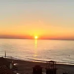 797 Holiday Rentals- Coqueto estudio a 3 min de la playa