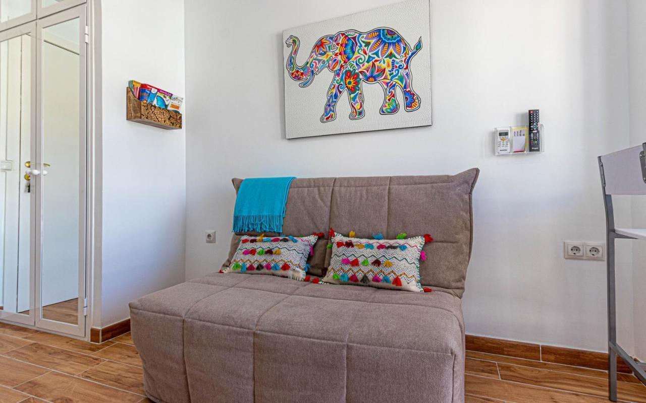 Apartamento 797 Rentals- Coqueto Estudio A 3 Min De La Playa Benalmádena